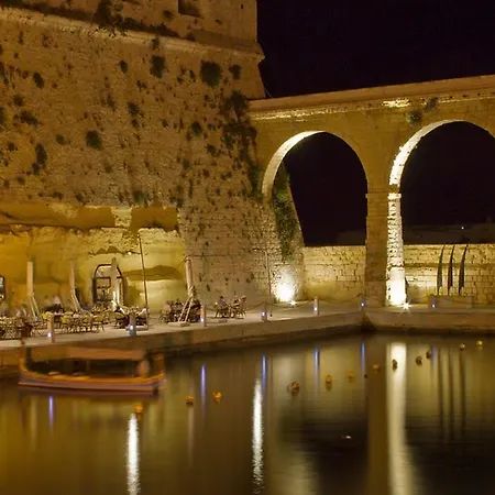 Apartment St Angelo Mansions *