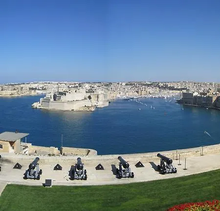 Apartment St Angelo Mansions *