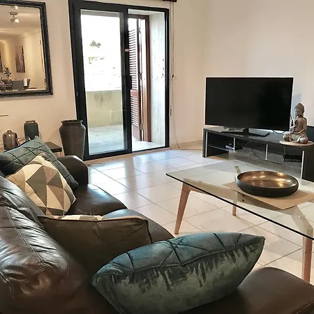 St Angelo Mansions Apartment *